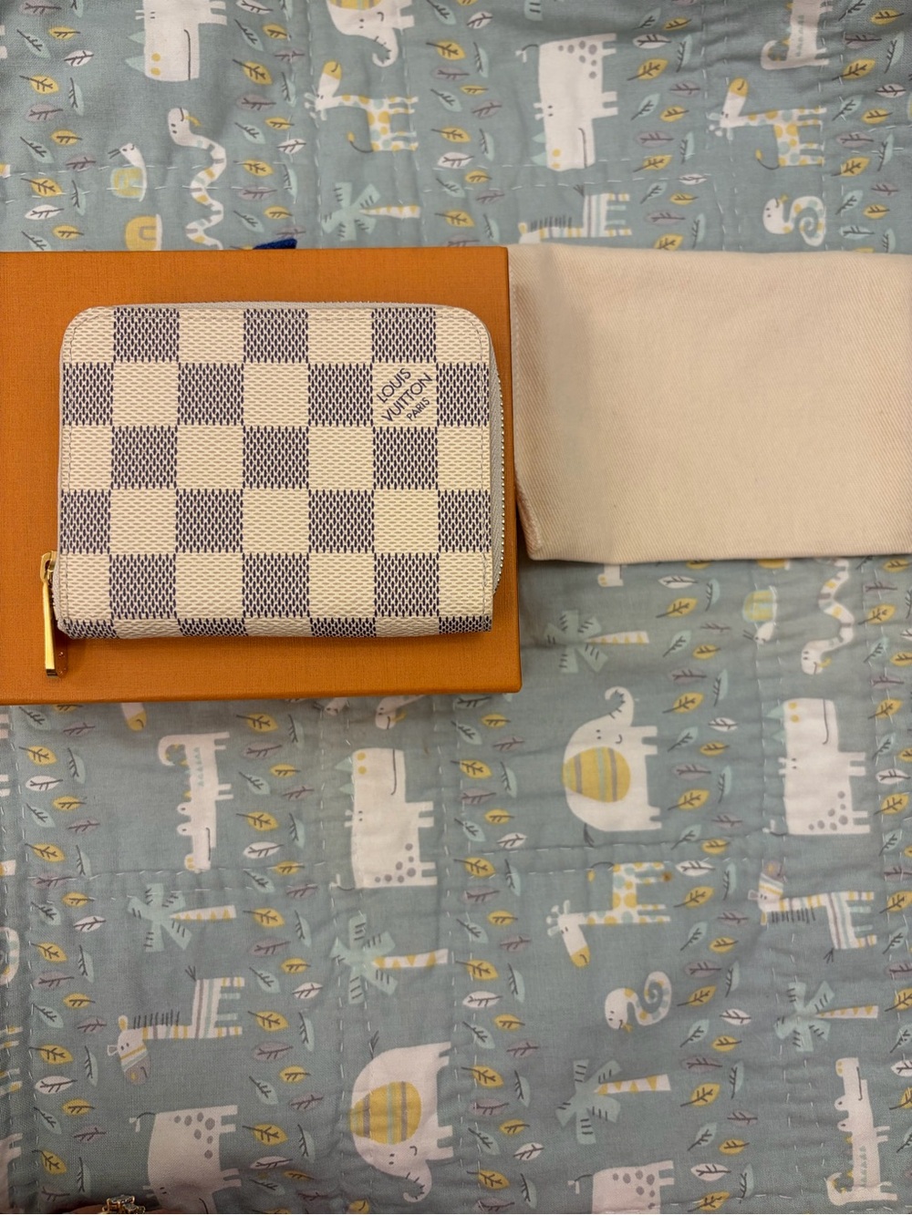 Louis Vuitton Zippy Coin Purse Damier Azur (PRICE FIRM)